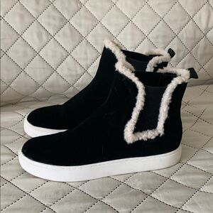 Lucky Brand Black and White Winter Boots with Furry Trim